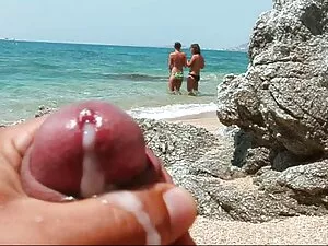 Người Pháp chơi hậu  ...
